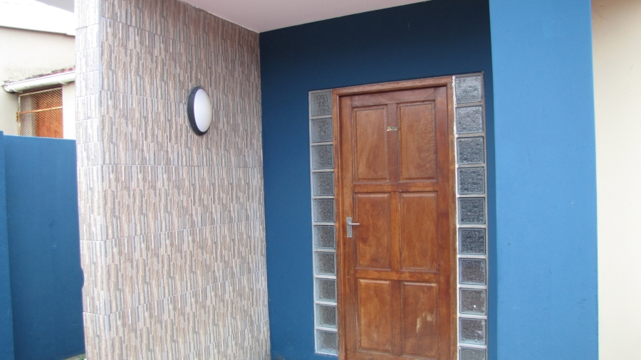 2 Bedroom Property for Sale in Cambridge West Eastern Cape